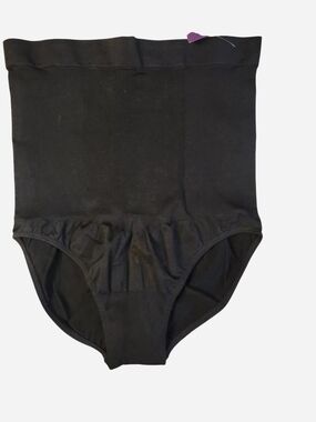 High-Waist Black Shaping Briefs - Comfortable Support